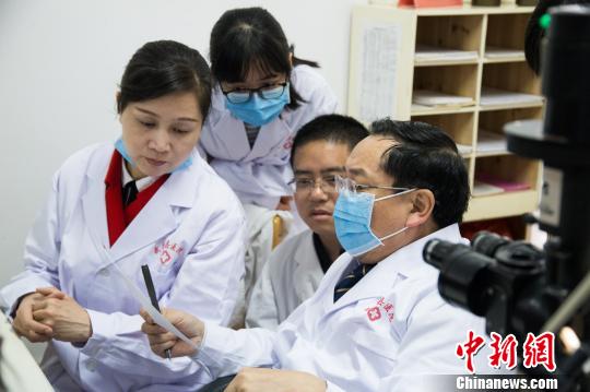 �������t(y��)�F꠸��}���K�^(q��)�_չ�x�\