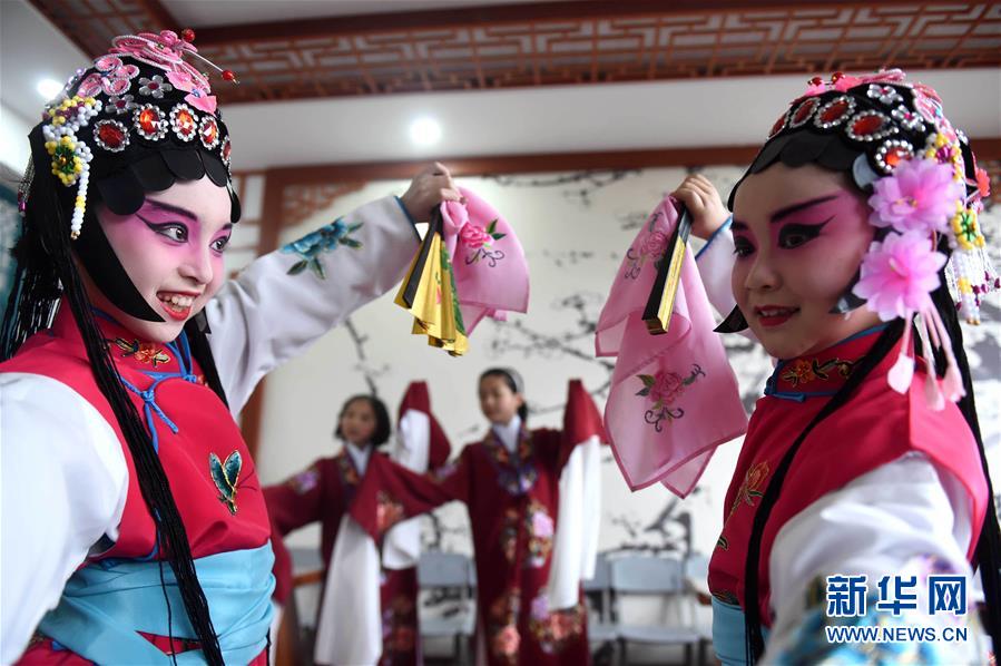 ���լ����������MУ�@ ��������߅