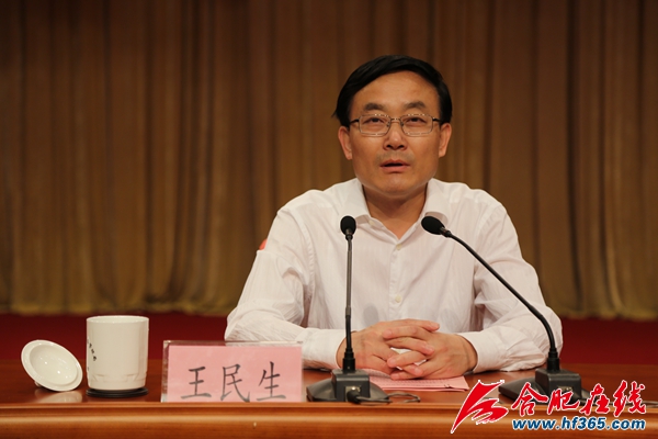 �Ϸ������������L����ʮ���в����Ϸ��лI�乤���I(l��ng)��(d��o)С�M���M�L��������ϯ���