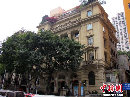 �ؑc���B(y��ng)�o����֏�(f��)����(zh��n)�r�ڡ����ڽ֡��L(f��ng)ò