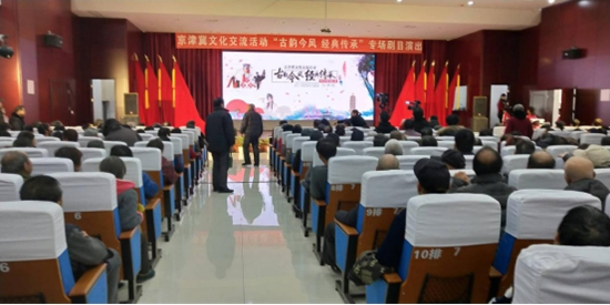 �����Ļ��������֮����퍽��L(f��ng)����(j��ng)����С�������Ŀ�ݳ��ڶ�վ�����