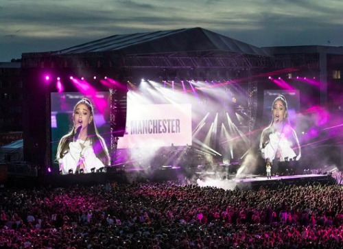 �ݳ��F(xi��n)��(ch��ng)���DƬ��Դ��·͸��