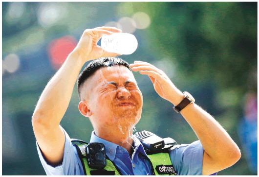 �c���M����һ�