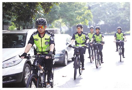 �c���M����һ�