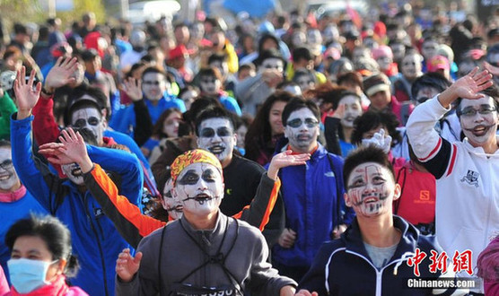 ���壺ǧ�ࡰ��ʬ���F(xi��n)��ꖽ��^�����^·С��