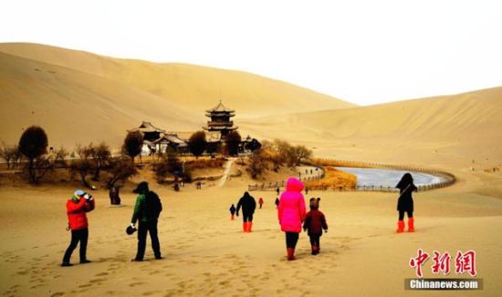 2��19���峿����ֵ�����һ�ć��H�������Ǹ��C�ػ�ӭ�������ο���