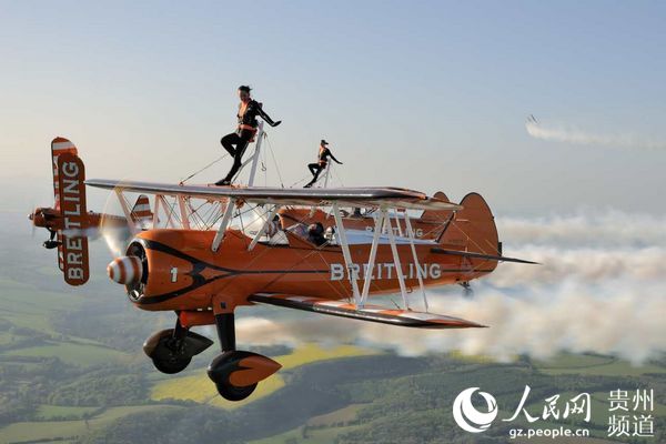 ������AOPA���H�w�д�������Sƽ�f�ݙC���e�У��M�D��