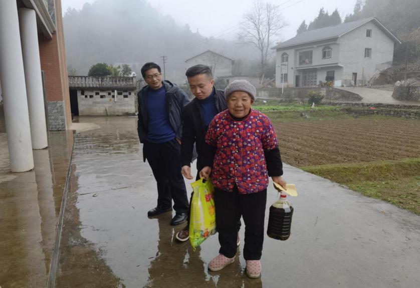 �r(n��ng)�l(f��)�н�ꖿh֧���_չ��ӭ���� �R�´� �͜�ů���ͷ�ο�����(d��ng)