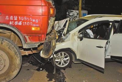 �������{�����Bײ��܇���R���� ������ˮҲ�o������