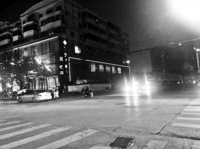 ���݃�С�^(q��)��Ͷ�������� ʹ��ҹ������ݚ�D����