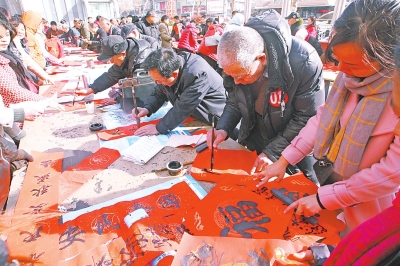 ���ݴ�(li��n)���ƬF(xi��n)����ζ���� ߀�ж�N�����Ļ�չ��