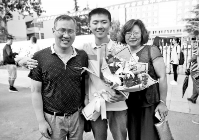 �߿�־Ը��������޸ăɴ� ������������ĩ����m(x��)�_ʼ