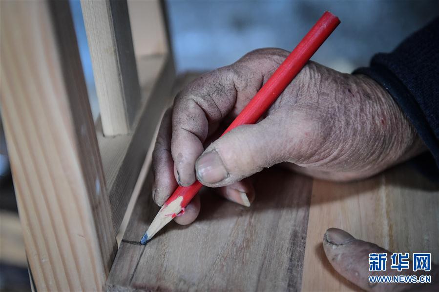 (�DƬ����)(4)���Ġ���?sh��)�С��? complete=