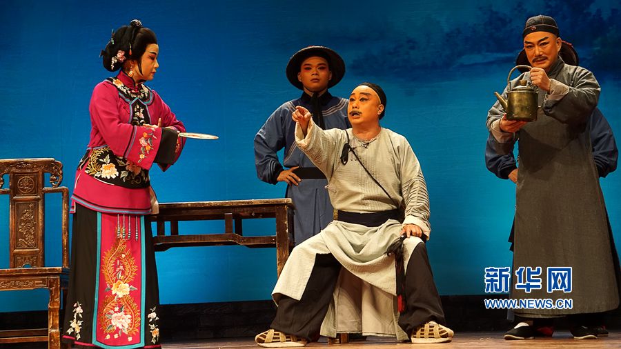 ���:��������չ��,�^����(ch��ng)��(ch��ng)���M