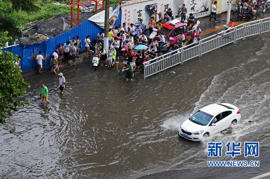 ����ͻ������  ����ˮ�г���