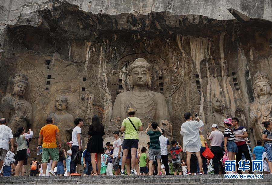 ���Tʯ�߾��^(q��)ӭ���������θ߷�