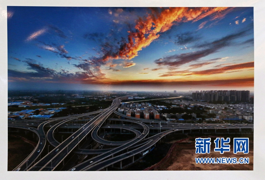 �����ׂ�(g��)�����L(f��ng)��zӰչ����.��.�L���_չ