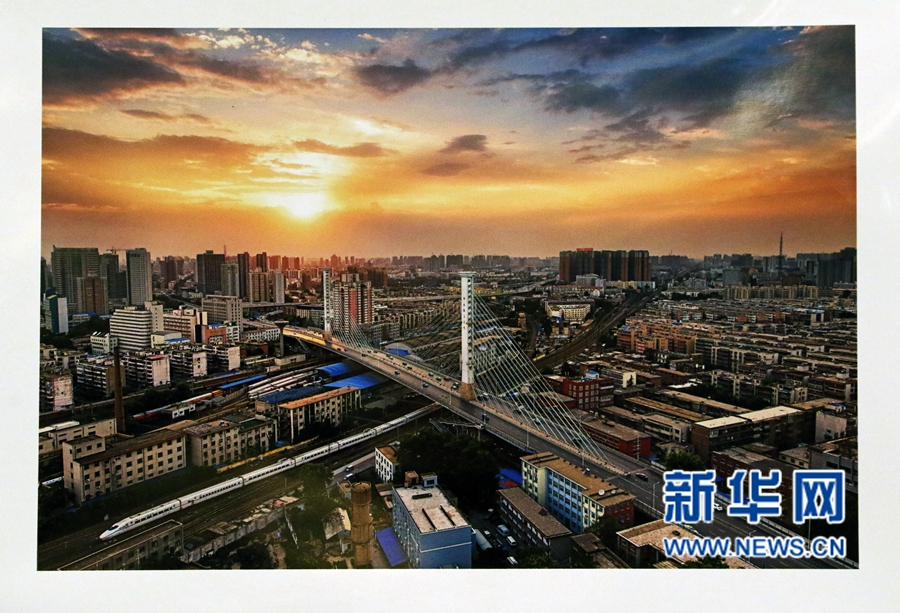 �����ׂ�(g��)�����L(f��ng)��zӰչ����.��.�L���_չ