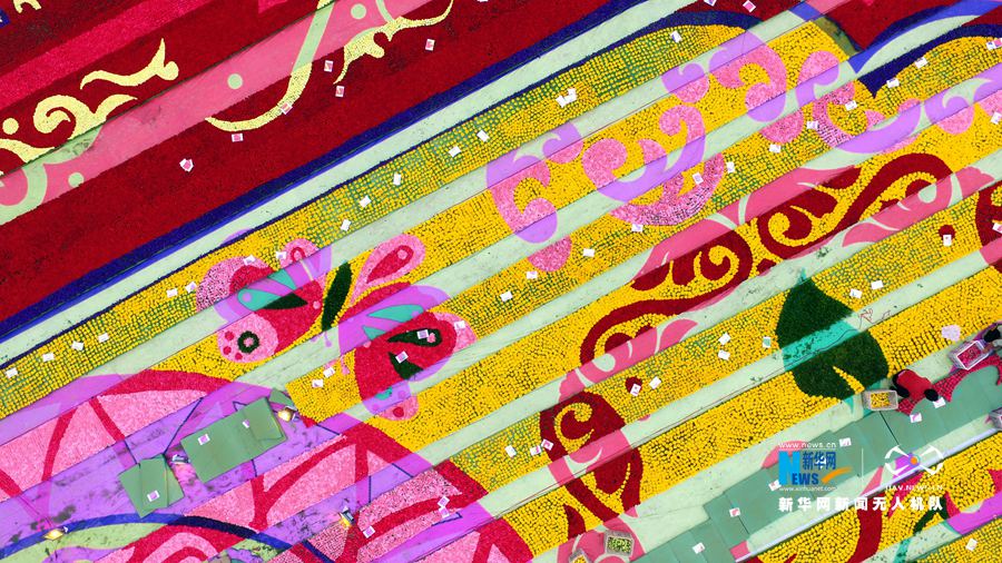 ����۳��:300�f(w��n)���r��������͡���̺��