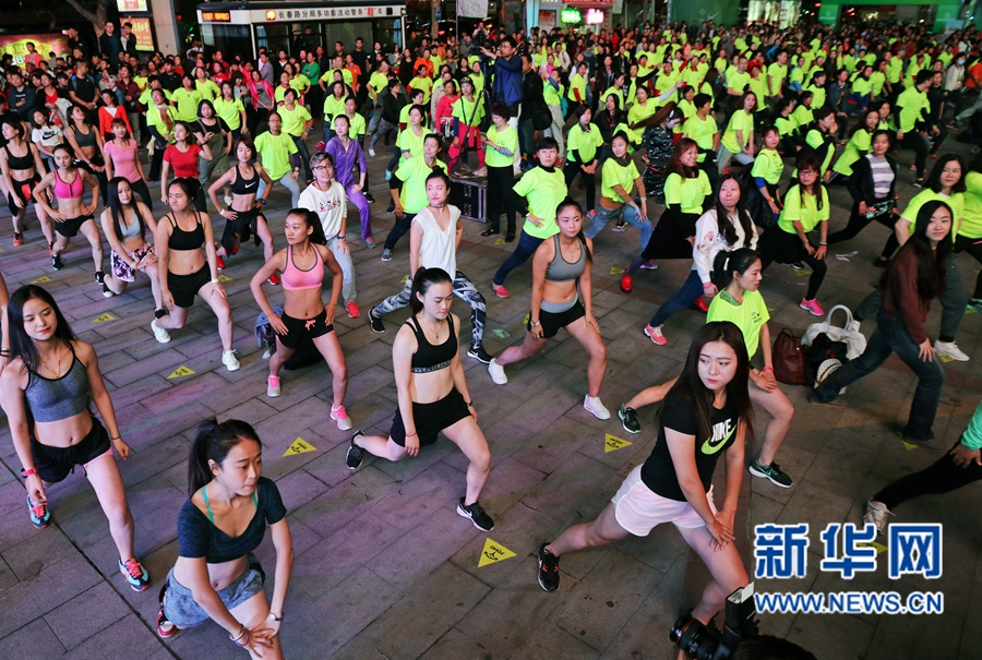 ���A�W(w��ng)�o�˙C(j��)����:���500��������^�R���V����