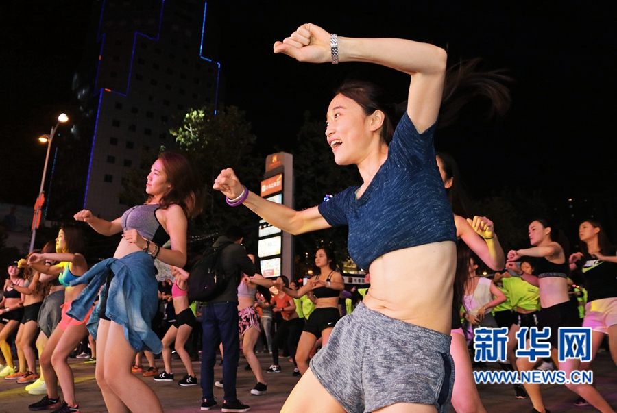 ���A�W(w��ng)�o�˙C(j��)����:���500��������^�R���V����