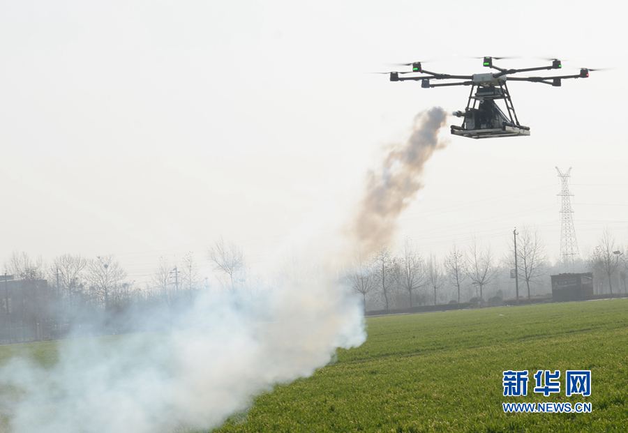 ���Ϝ��(y��ng):ֲ���o(w��)�˙C(j��) Ѳ�����˚�