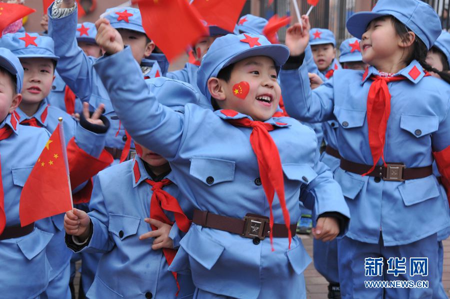 ���σ�(n��i)�S:С���њg��ӭ����