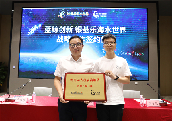 �����׼ҟo�˙C(j��)���ݾ��(du��)���� ҹ�������ݿƻô�Ƭ��