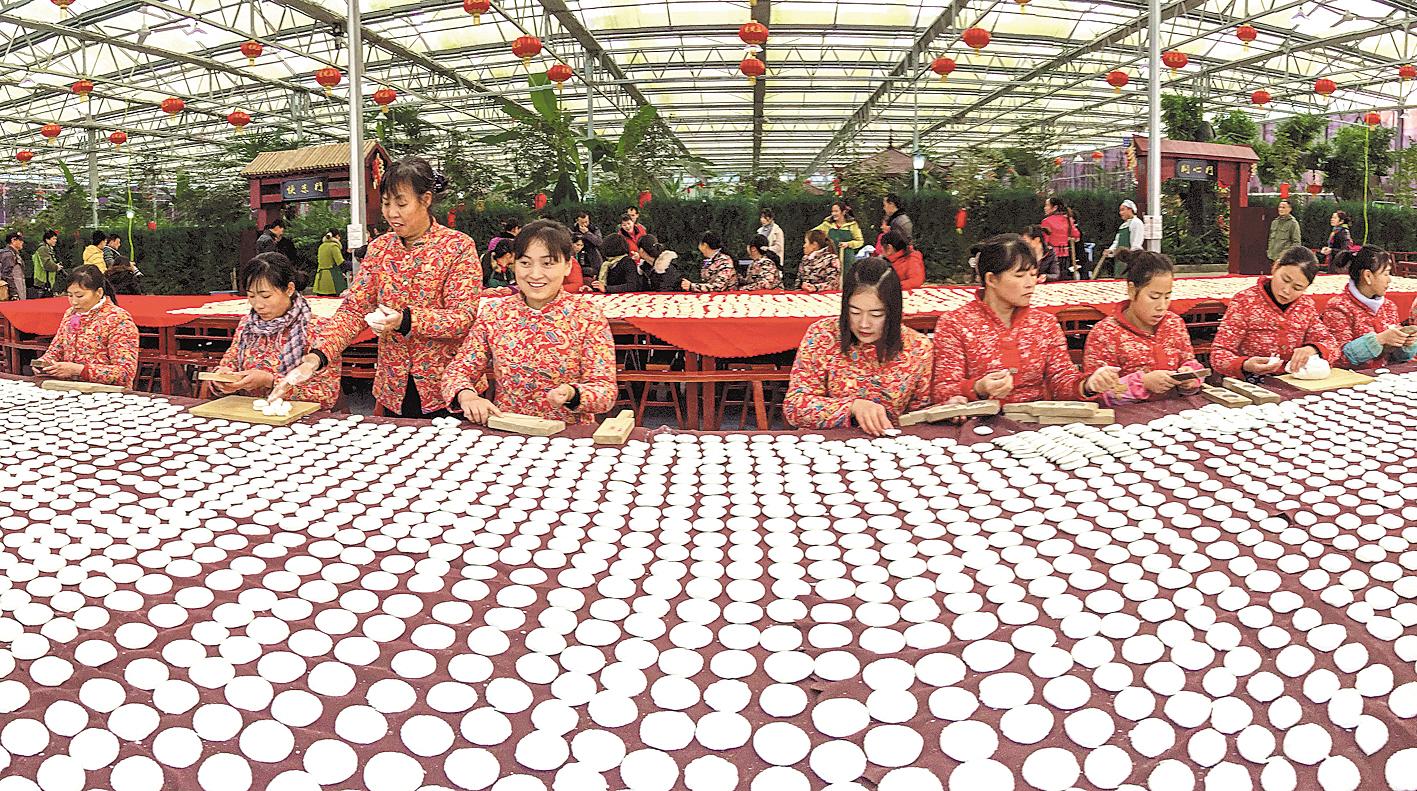 2��3������ұ�����Pɽ�f�ĆT����������ӡ���Ρ�ӡ�����Ƕ��|�؅^(q��)��ɫ�r(n��ng)���a(ch��n)Ʒ��Ԣ��F(tu��n)�F(tu��n)�A�A������Ⱥ��ϲ��(��i)����ҕ��W(w��ng) ������ ������ �z��