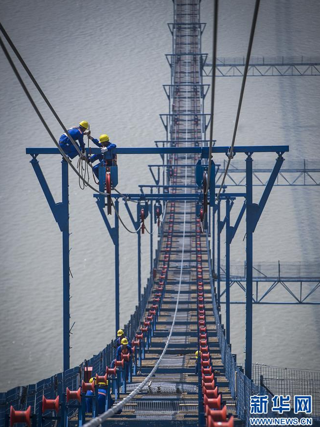 �����ڸ߿��м��O(sh��)���|��6��10�Քz����