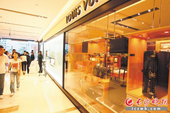 �����\(y��n)�_(d��)�������Lɳ�׼Ҹ߶��̈�������(j��ng)�R����LV��30�������H피�Ʒ�������t���R�D(zhu��n)�͡��Lɳ���ӛ�� ��w �z