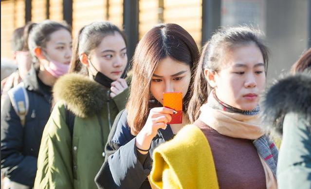 �ϑ�̎���10��(g��)����9��(g��)���^��Ӗ(x��n)�� ����������r