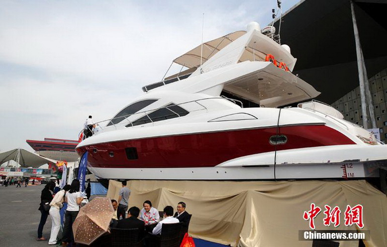 ���壺500����������ͧ�Ϻ�����(zh��ng)�G��