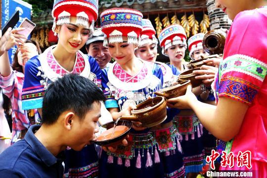 �����l(f��)�������˲Űl(f��)չ��Ƥ�����ĘI(y��)�˿�Ҏ(gu��)ģ�U��