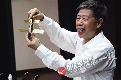 �S������ϲ�gС����߀����(j��ng)���������ӵ����I(y��)�������f���@Щ���I(y��)���}�����S�������f��С��һ����Ȼ�����@λ1958����㽭ʡ�߿����ۡ���(sh��)����ȫ�ƝM�ֵĸ߲����s��ʾ����Щ�}Ŀ���e�f�������������y�����B���Լ�����������