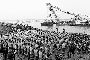 ��Ԯ�F(xi��n)���e�а������y�߻�������A��ӛ�� Фˇ��/�z