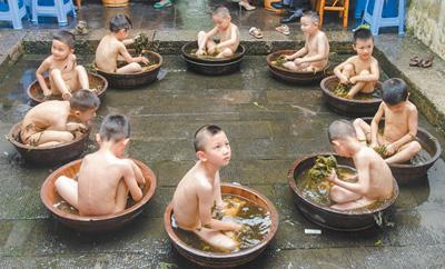 ������?q��ng)?b��o)�P�c(di��n)�����^������(x��)�ף����w��������