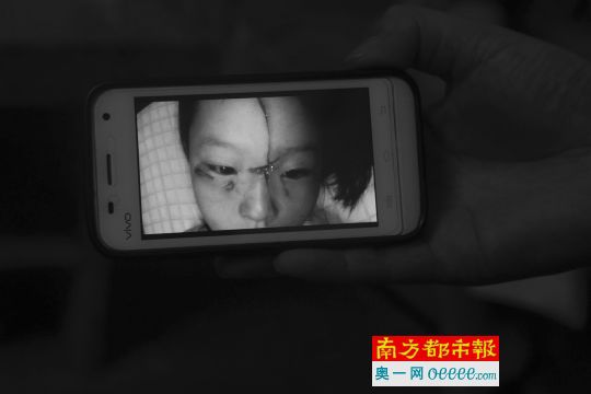 8��26�����ܺ�СŮ������ǰ���Ĕz�Ę�ò����(sh��)��(x��)��