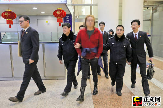 ��ĳ(��)�߳��C(j��)�����k���ˆT����,�ɞ�����Ϻ���������(j��ng)�񷵻؇����׵������ˆT��