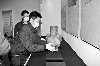 ����Ӎ����^����Ϣ�Դ��ĺ����Ĺ��������չ����3��2�����׶������^���_�����漆�����죬�׶������^�״���ʽ���J(r��n)��չ�[�����O(sh��)���حh(hu��n)��(ji��)�����˂����_�����Ĺ���˵��������ݣ����_�ǶΉm���ǧ����Ěvʷ��