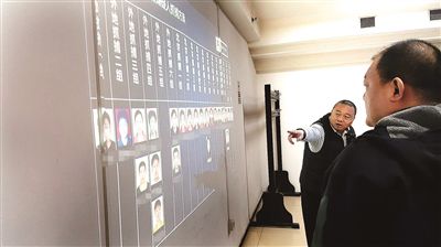 �����M������ӑץ������������������һ�����������֌�����(bi��o)�t