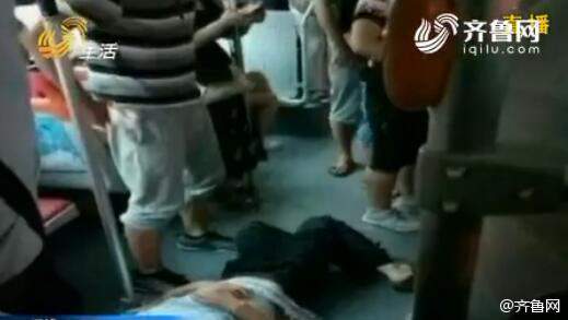 ���ӹ���܇��CŮ�˿� ����߅�����ؾ�һ���Ʒ�