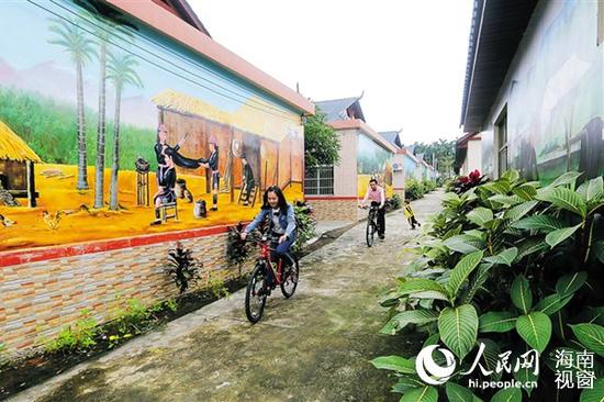 ������ɽ���X�� �ο������C�@���T��