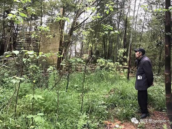 ����վ�ں͸�ĸ�����^������ǰ���¾���ӛ�߄����� �z