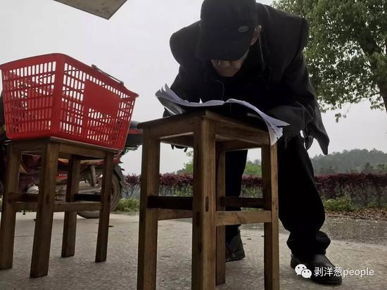 ���ί��νY�˵��t(y��)Ժ��������ÿ��Ͳ��ѵ�ӛ��ʳ�������