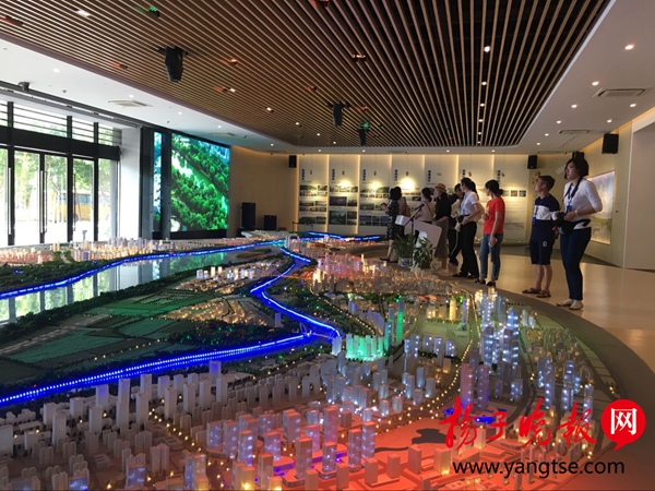 �������L����(j��ng)��(j��)�������Ͼ�����ߺá����B(t��i)�l(f��)չ֮·��