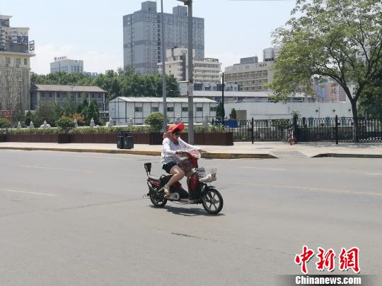 �D�����������������¡����b�����С������n �z