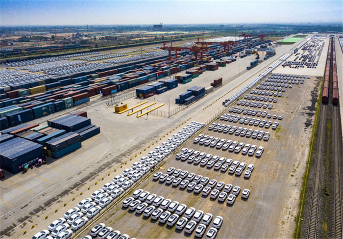 89598d91f3e774035bdf17d6fdeaecf8.jpg 441085844228147330.jpg