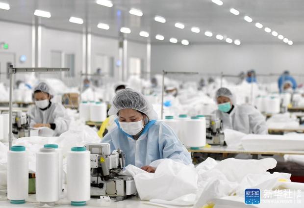 ���@ȫ�ٲ��ձ������Q��֮�غ�����(zh��n)���ߡ��M(j��n)�Еr