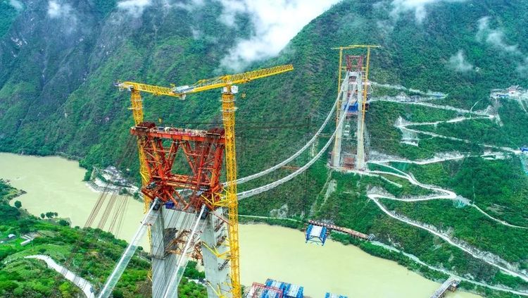 ȫ��(gu��)�F·�I(y��ng)�I(y��)���ͻ��14�f(w��n)������